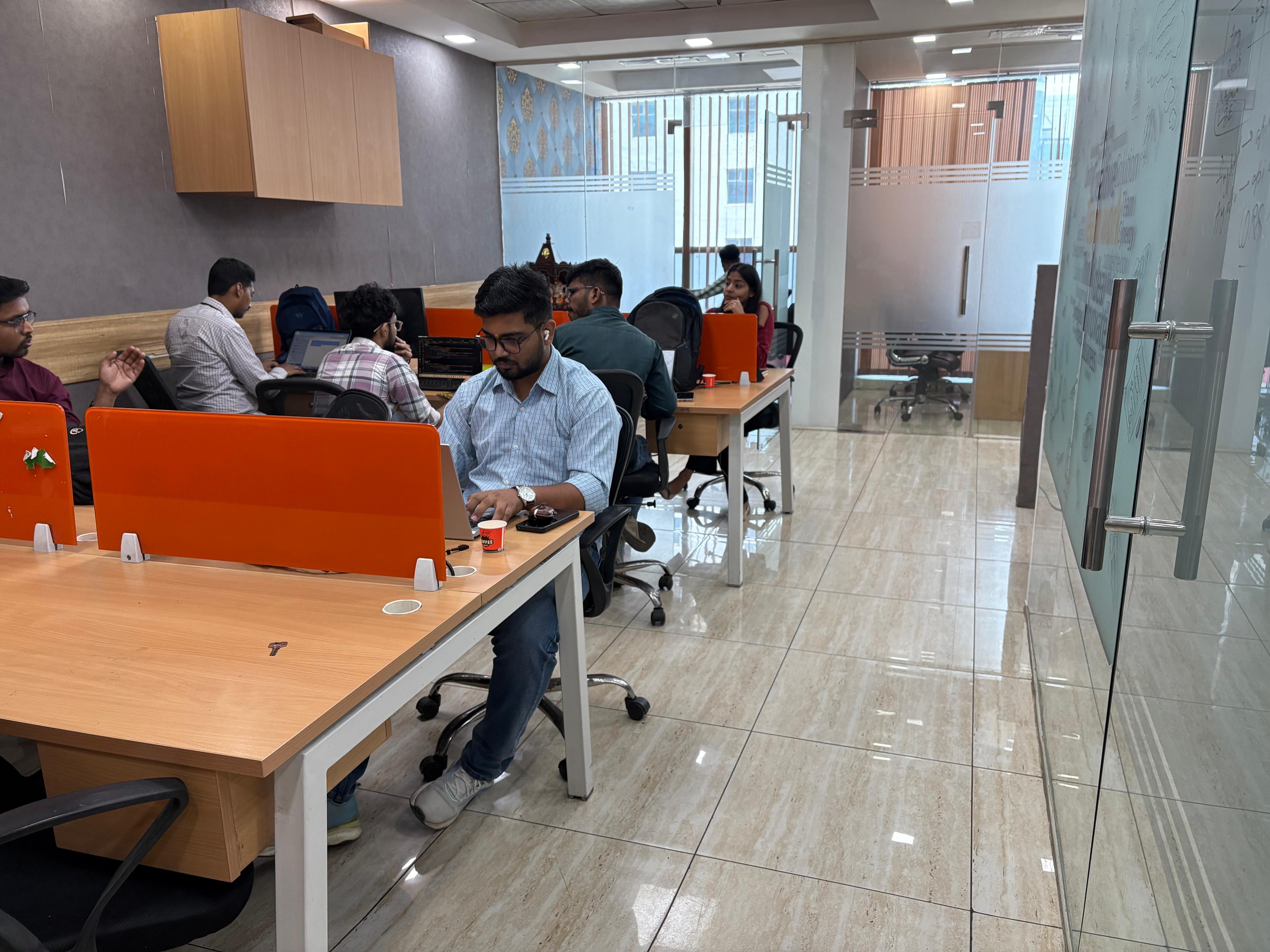 E2X Infotech team collaboration